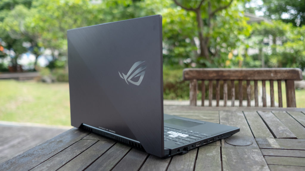 Asus ROG Strix Scar II