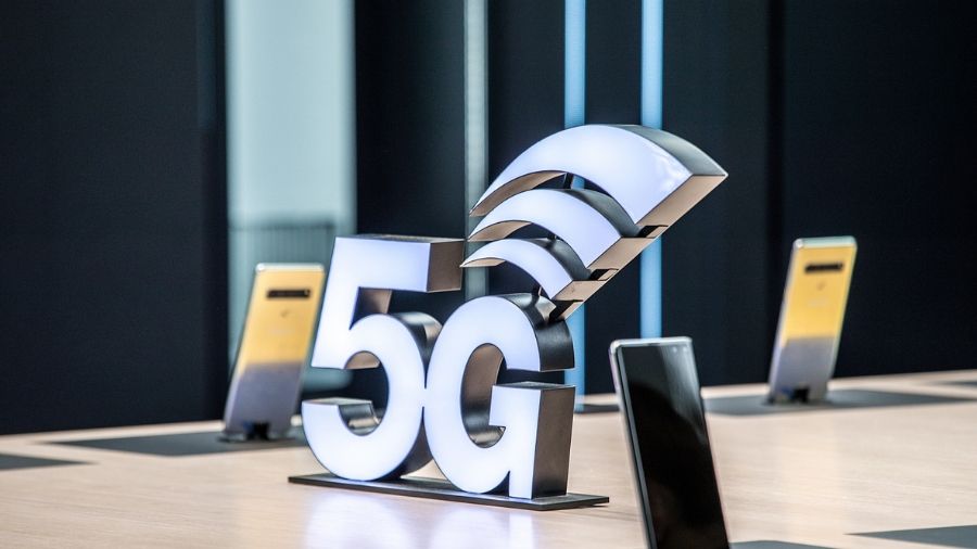 Huawei to overtake Apple and Samsung in 5G smartphone production this year