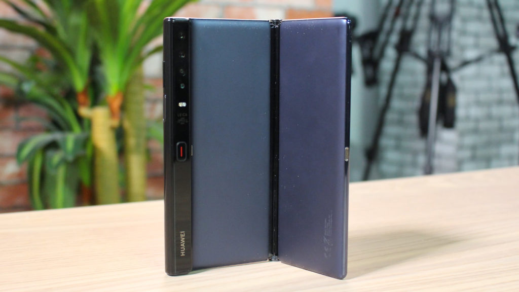 Huawei's next foldable phone could have a clamshell design like the Galaxy Z Flip