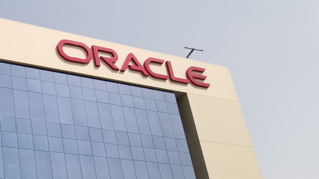 Oracle rushes out emergency patch for flaw in WebLogic servers