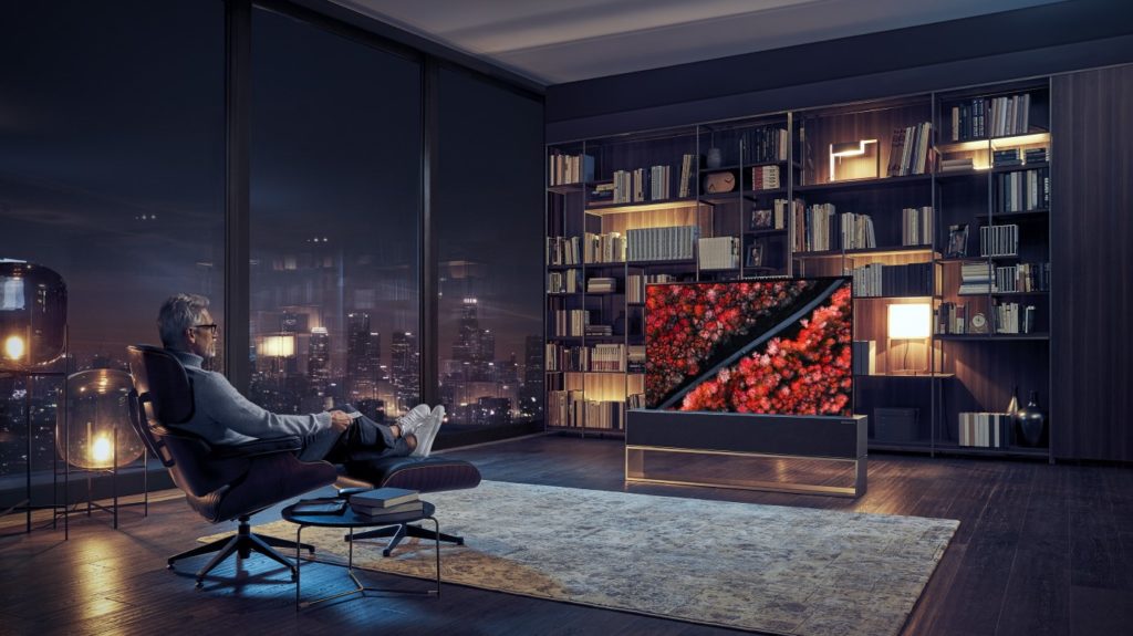 LG rollable TV, the Signature OLED TV R is now available in the UAE