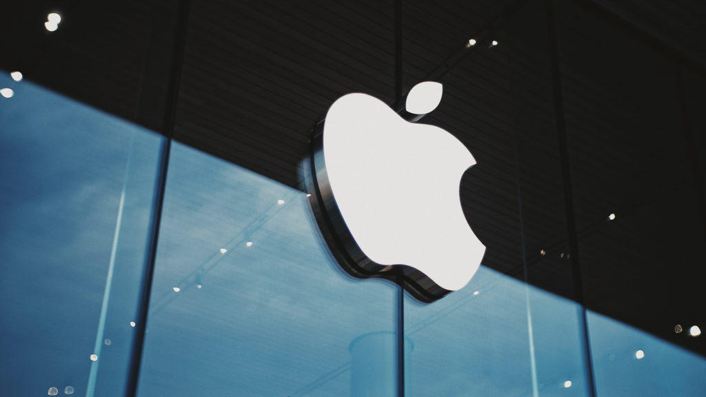 Apple employees threaten to leave if forced back to the office