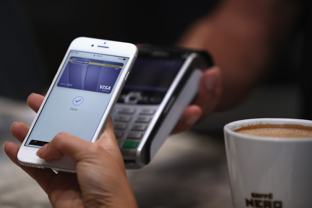 Barely anyone is using Apple Pay in stores anymore