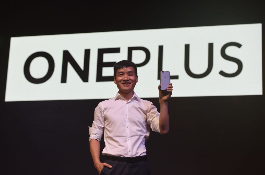 OnePlus 9T Cancelled; R Series to be Entry Level Flagship Android Smartphone After OPPO Merger