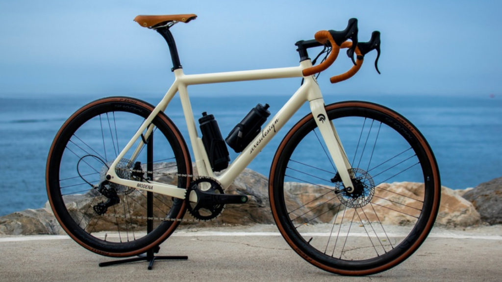 E-bikes have a weight problem, but the 9kg Ares Super Leggera HPS could change that