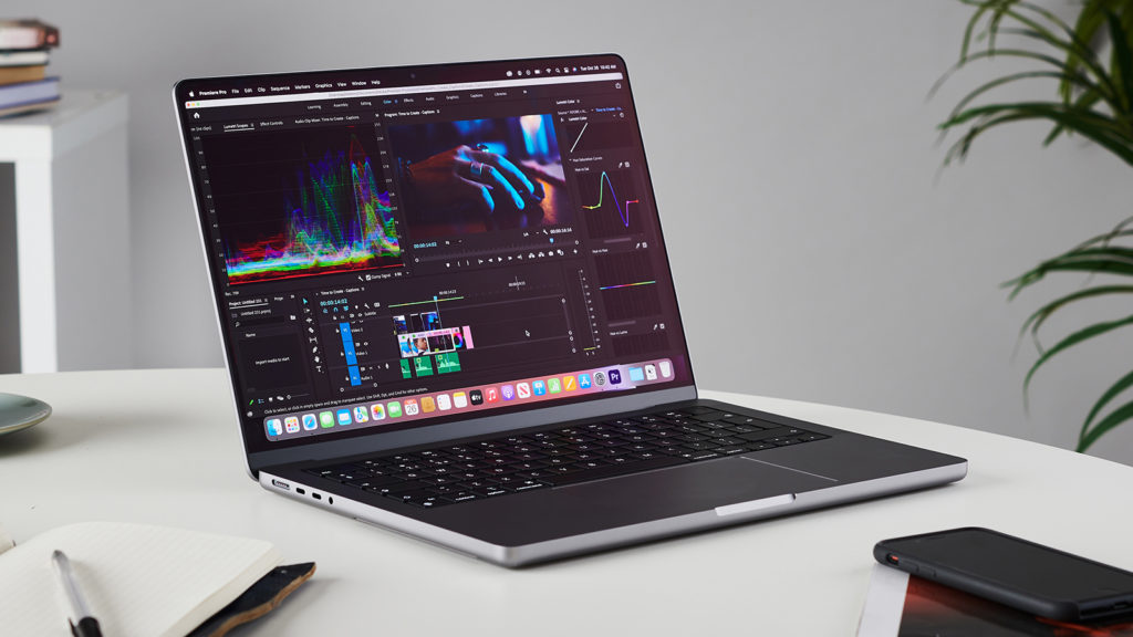 MacBook Pro 2021 is easier to repair, but Apple’s still lagging behind Microsoft