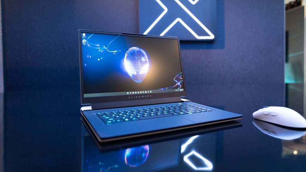 Alienware shows off its new laptops at CES 2022, featuring new chips and DDR5