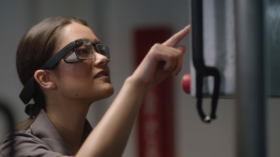 Some Google Glass headsets now come with video calling already installed