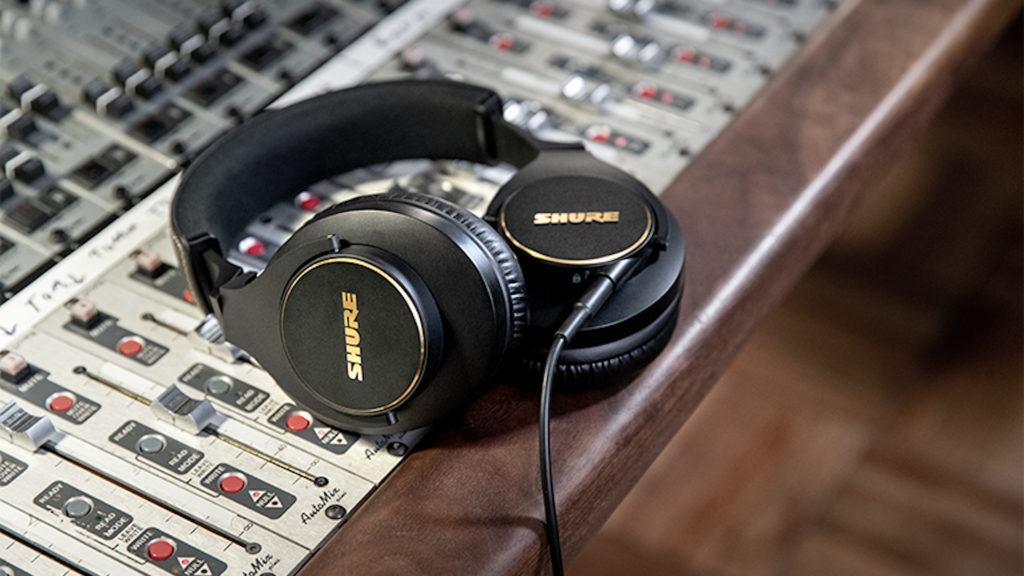 Shure debuts a new look and improved sound for SRH840 and SRH440 headphones