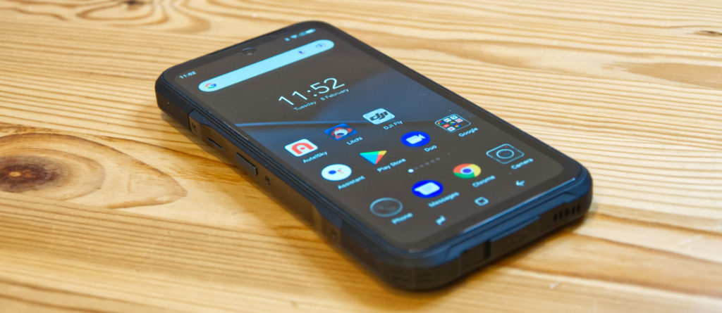 Doogee V20 rugged smartphone