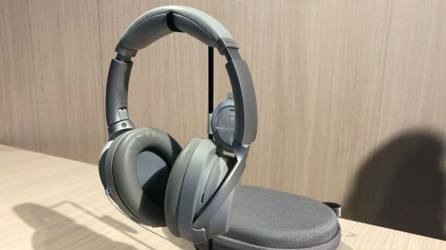 My trusty old Sony headphones convinced me to ditch my gaming headset for PS4