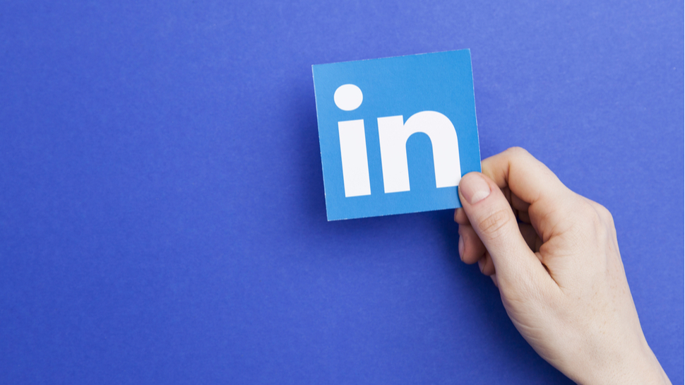 LinkedIn adds newsletters to help job seekers build communities