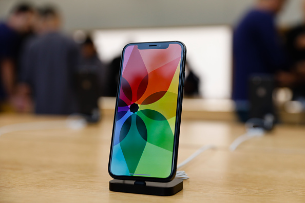 iPhone X Face ID Repair Service Now Available! Here's What Apple's Latest Internal Memo Reveals