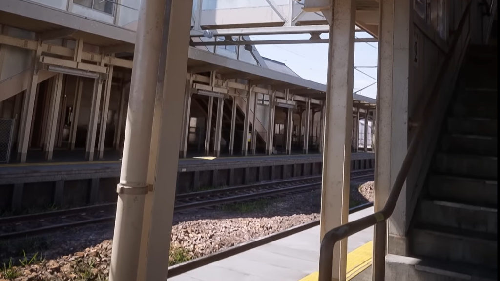 Watch this: can you spot what’s weird about this unreal train station?