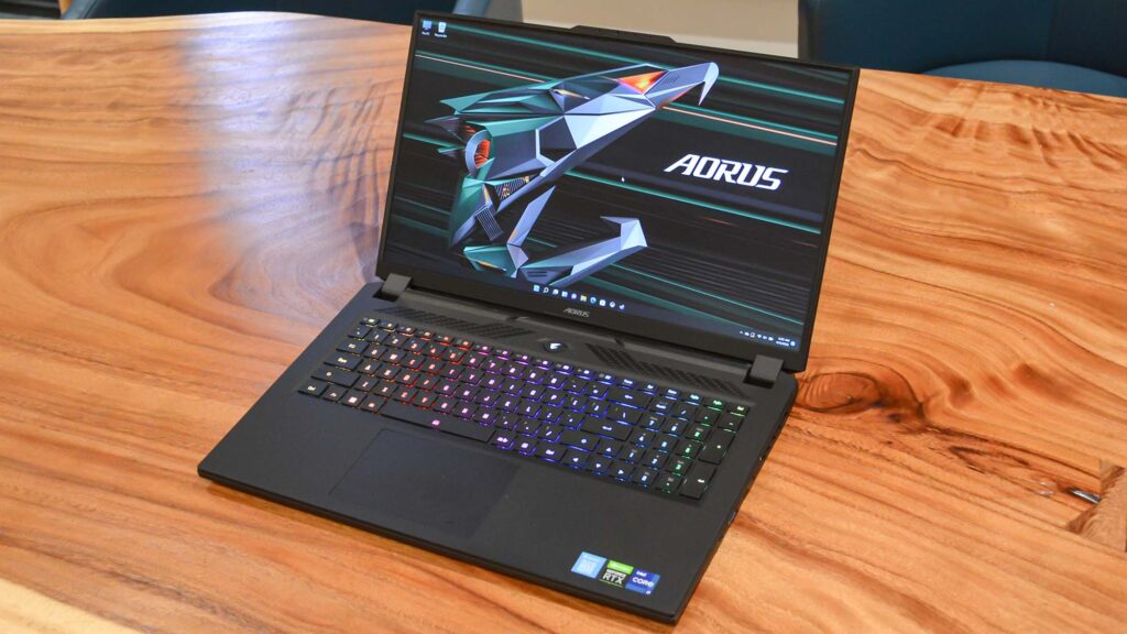 Gigabyte Aorus 17 (2022)