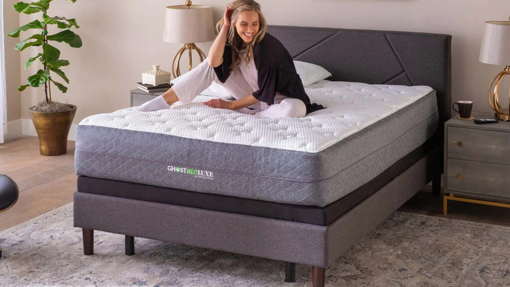 The GhostBed Luxe: Should you buy this premium cooling mattress?