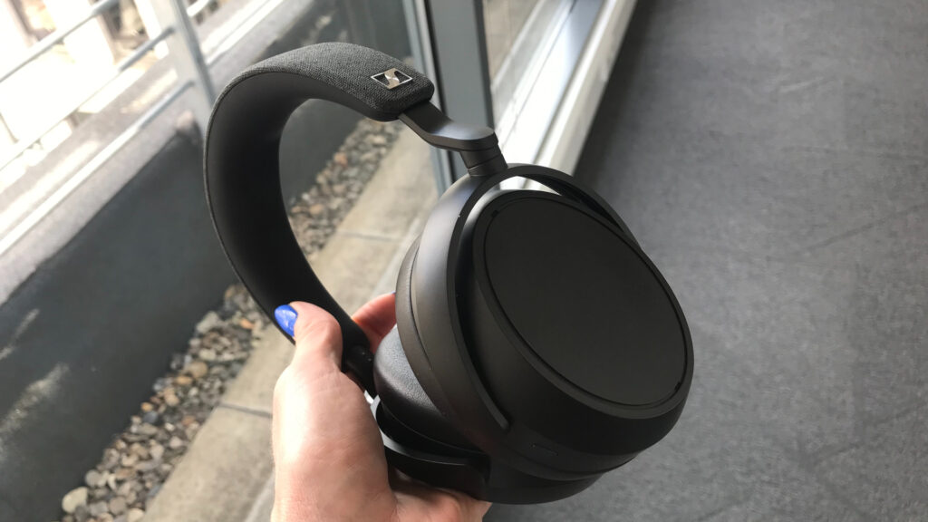 Sennheiser Momentum 4 Wireless