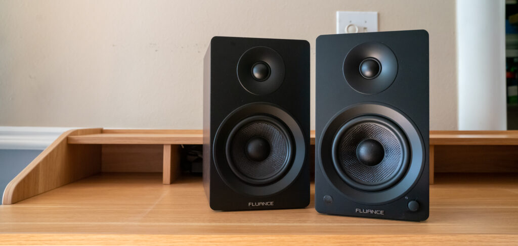 Fluance Ai41 Powered Bookshelf Speakers