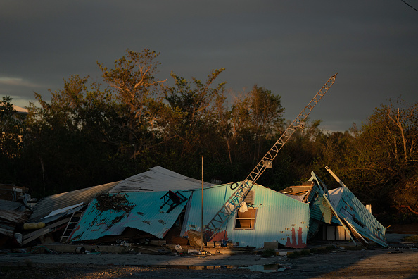 Different Carriers Provide Free Access to Networks and Unlimited Data as Response to Hurricane Ian