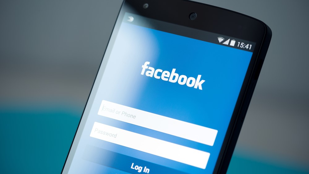 How to change your Facebook password or reset it