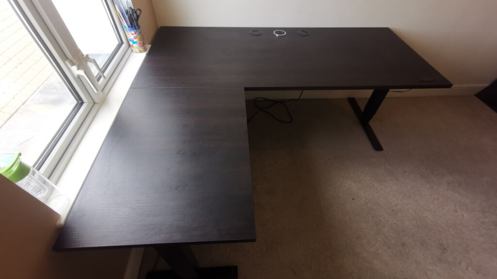 Friska Stockholm Corner standing desk review