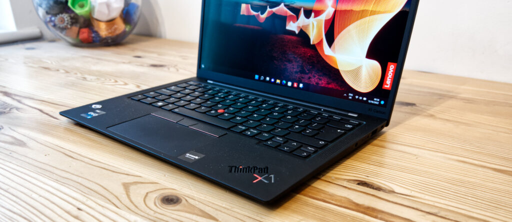 Lenovo ThinkPad X1 Carbon Gen 10(2022) review