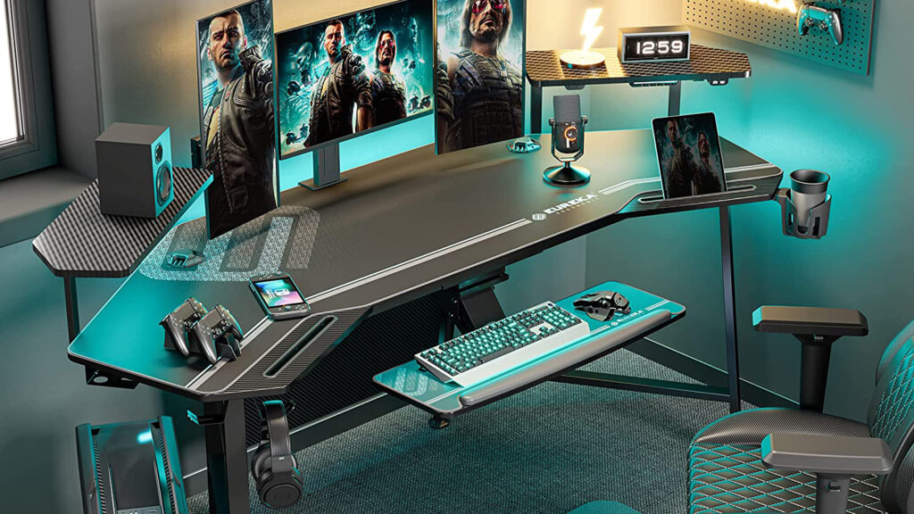 Eureka Ergonomic AED-E70B gaming desk review: plenty of space, lots of extras