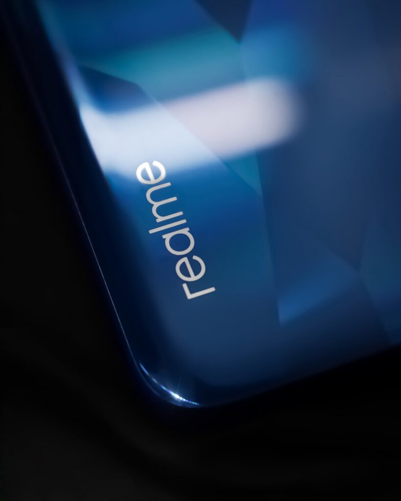 Realme GT3 Fast Charging Capabilities Goes From 0-20% in Just 80 Seconds