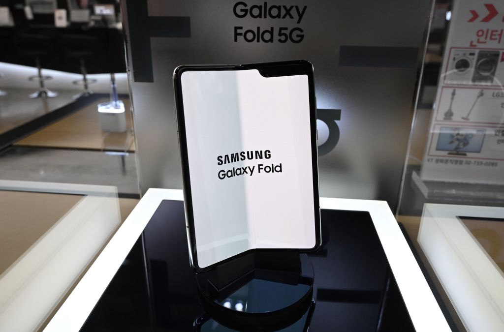 Samsung Galaxy Z Fold 5 Hinge Reportedly Begins Final Testing: No Longer Lifespan?