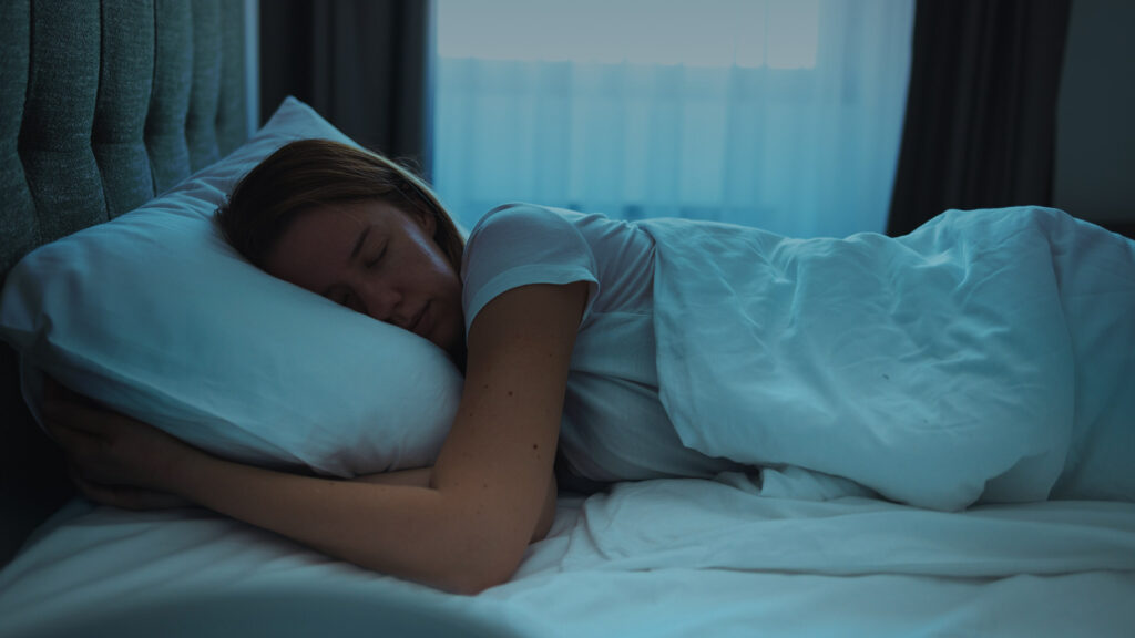 What is deep sleep and how can it affect our mental and physical health?