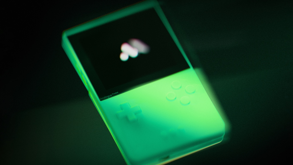 Game Boy-compatible Analogue Pocket is getting a glow in the dark version soon
