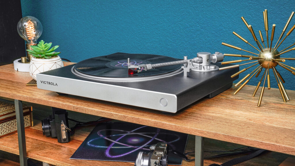 Victrola's new 'Hi-Res' turntables offer Bluetooth LE and aptX Adaptive support