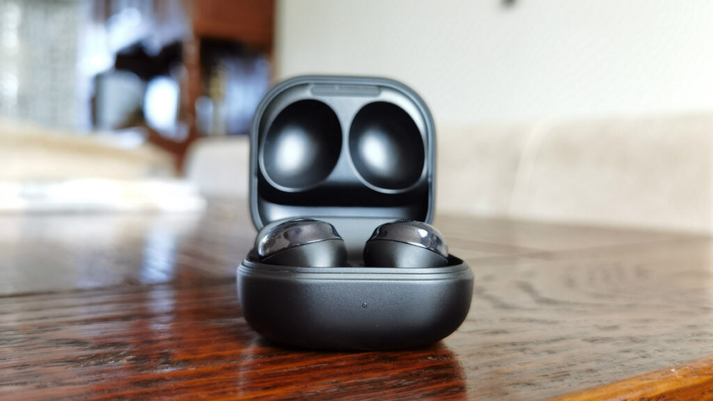 Photos of Samsung’s rumoured new Galaxy Buds have leaked