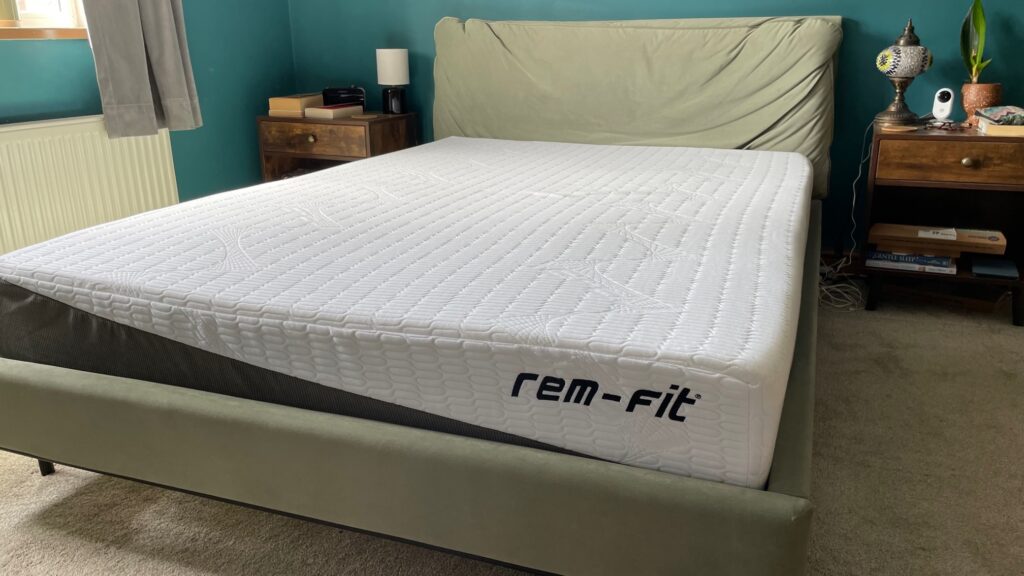 REM-Fit Pocket 1000 Hybrid mattress review: a budget-friendly mattress that punches above its price class