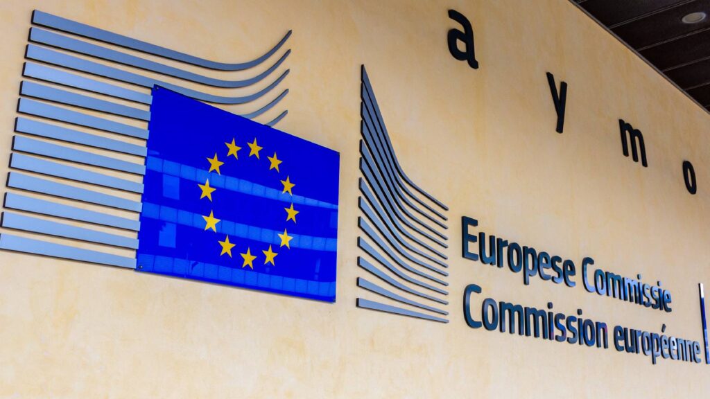 European Commission stumps up over  €1 billion to build native cloud