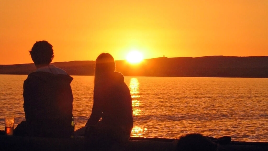 Can't sleep? Try watching a sunset, says sleep expert