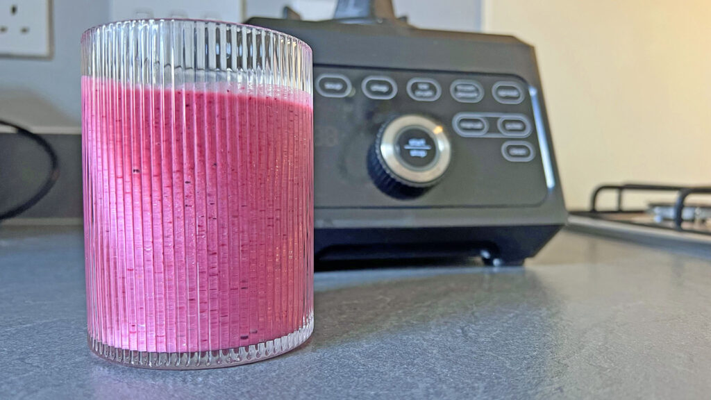 This berry smoothie is full of antioxidants and tastes like summer