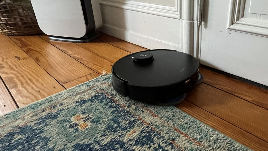 Ecovacs Deebot T30S Combo robot vacuum review: a fuller cleaning solution