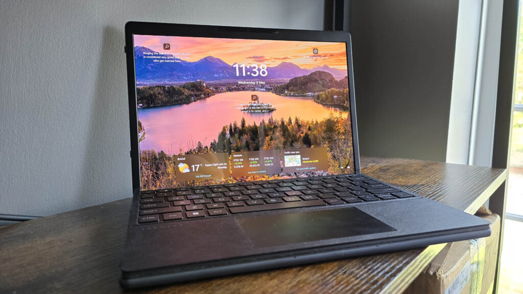 HP Spectre Foldable 17 review: a flagship screen and hugely versatile device, but it’s fatally flawed