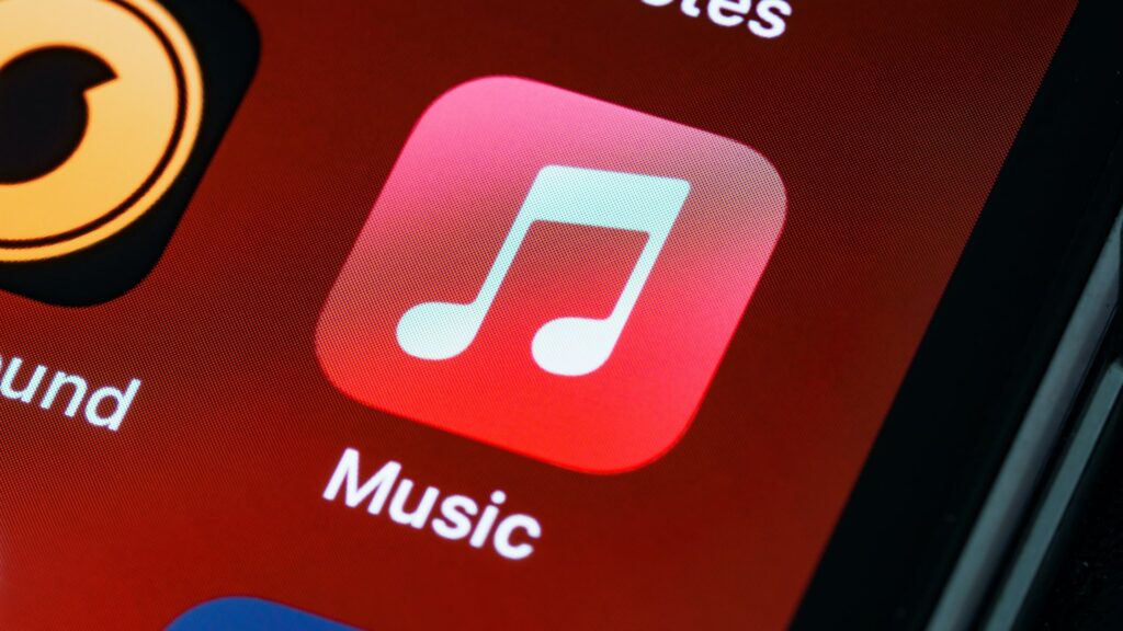 How to make collaborative playlists in Apple Music on iOS 17