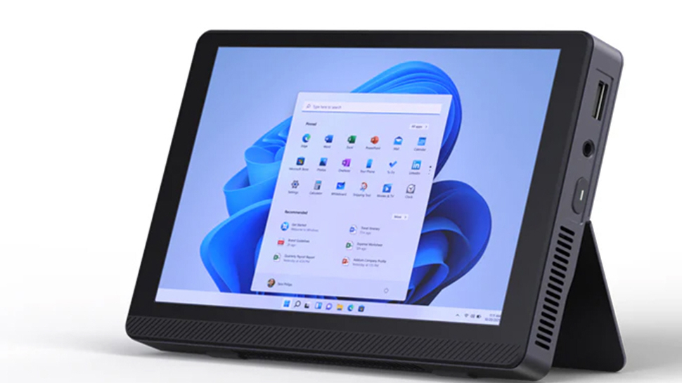 What do you get when you cross a tablet with a mini PC? Morefine M11 merges a 7-inch display with a battery and a PC, complete with Ethernet port — and seven, yes seven connectors