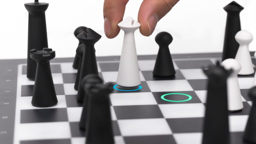 This AI-powered chessboard could turn you into a grandmaster